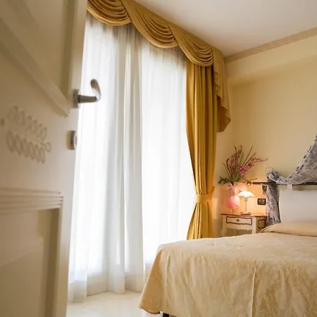 Du Lac 1 Apartment Desenzano del Garda